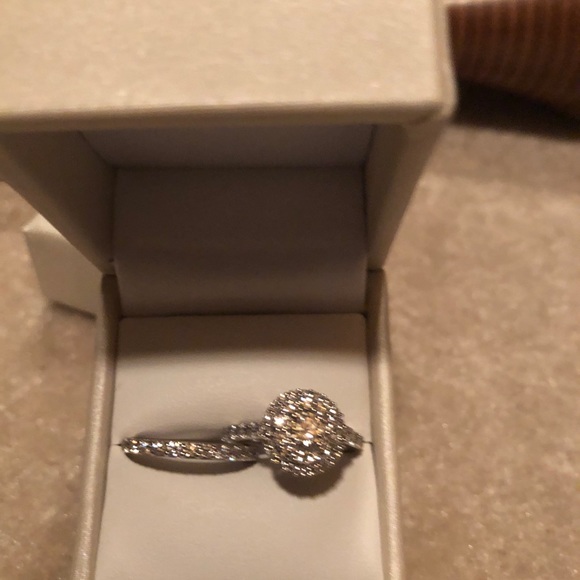 14k WG 1.78ct Lab Diamond Wedding Ring Set - Picture 5 of 6